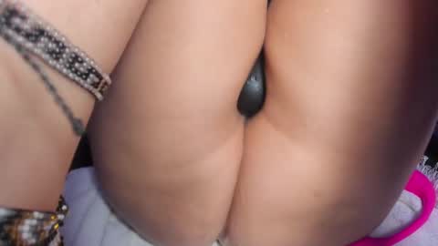 Lura online show from 03/01/25, 06:21