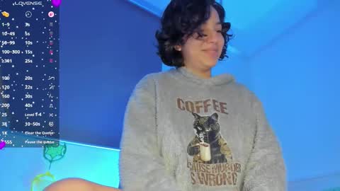 Lura online show from 10/13/25, 11:10