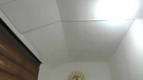 Snapshot of laura_leighxx chatting on 02/13/25, 04:11 Laura leighxx online show from 02/13/25, 04:11