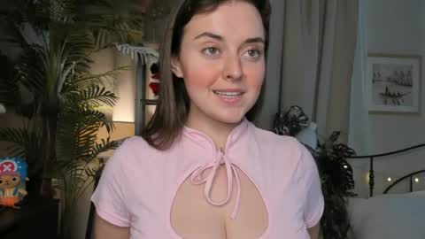 Snapshot of laura_mutti chatting on 05/06/26, 04:01 Samantha online show from 05/06/26, 04:01