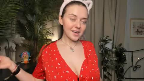 Snapshot of laura_mutti chatting on 05/20/26, 04:46 Samantha online show from 05/20/26, 04:46