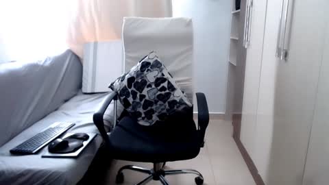 Laura online show from 02/02/25, 08:30