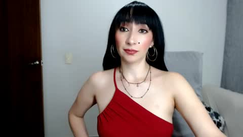 Laura online show from 05/01/26, 11:42