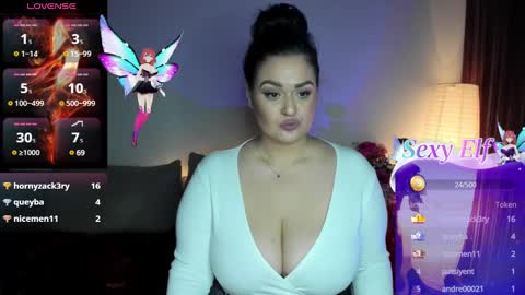 Snapshot of laura_sinner chatting on 02/03/25, 08:35 Laura online show from 02/03/25, 08:35