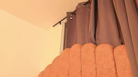 LAURA SOE online show from 03/21/26, 09:58