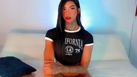 Snapshot of laura_sweet7 chatting on 02/22/25, 11:46 Laura online show from 02/22/25, 11:46