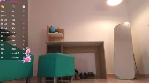 Laura Zans   I am sensual goddes and i was born for loveworshipping and enjoyment. online show from 03/05/25, 03:18