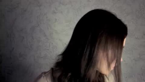 Snapshot of lauraback chatting on 02/12/26, 06:30 Laura online show from 02/12/26, 06:30