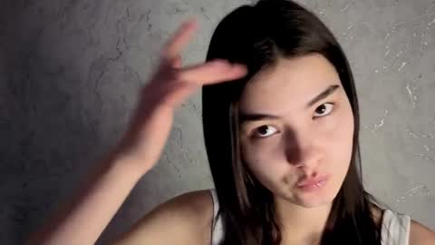 Snapshot of lauraback chatting on 02/24/26, 01:42 Laura online show from 02/24/26, 01:42