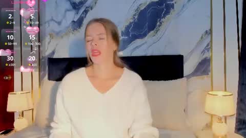 Laura Blue online show from 06/24/26, 09:36