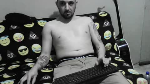 Snapshot of lauradecuada2 chatting on 03/21/26, 08:19 lauradecuada2 online show from 03/21/26, 08:19