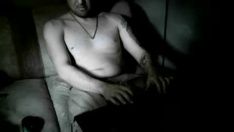 Snapshot of lauradecuada2 chatting on 04/06/26, 05:03 lauradecuada2 online show from 04/06/26, 05:03