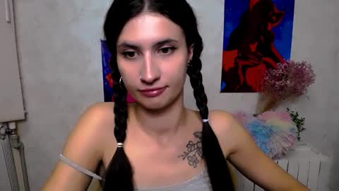 Laura online show from 09/14/25, 08:46