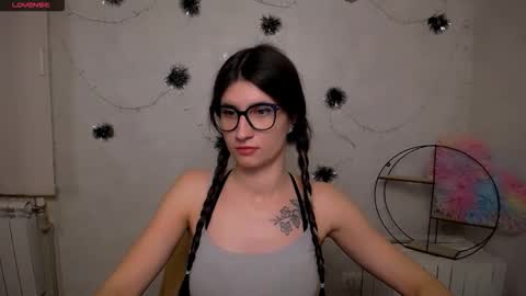 Snapshot of lauradre_ chatting on 01/14/26, 09:26 Laura online show from 01/14/26, 09:26