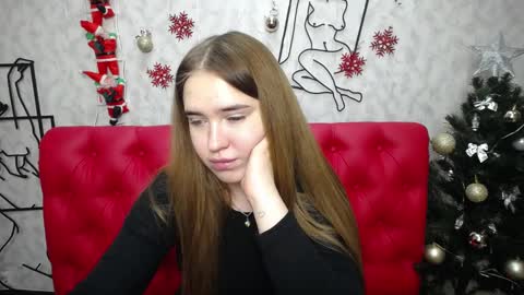 Snapshot of laurahlot chatting on 01/12/25, 02:14 LauraHlot online show from 01/12/25, 02:14