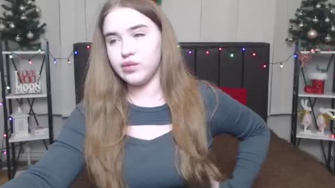 Snapshot of laurahlot chatting on 01/15/25, 07:12 LauraHlot online show from 01/15/25, 07:12