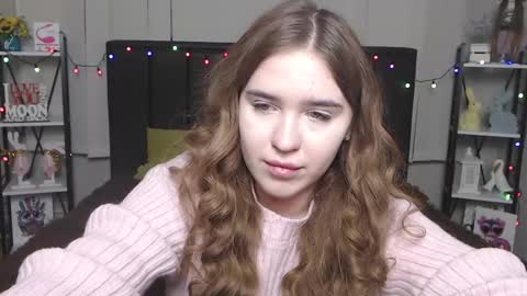 Snapshot of laurahlot chatting on 01/21/25, 02:00 LauraHlot online show from 01/21/25, 02:00