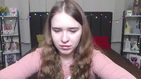 Snapshot of laurahlot chatting on 01/22/25, 06:31 LauraHlot online show from 01/22/25, 06:31