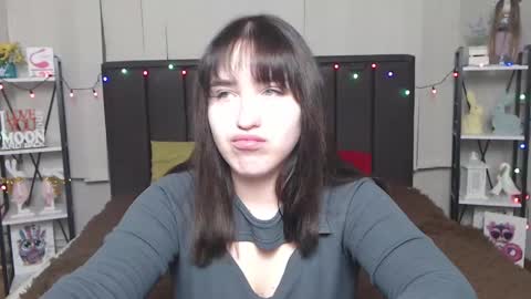 Snapshot of laurahlot chatting on 01/28/25, 07:21 LauraHlot online show from 01/28/25, 07:21