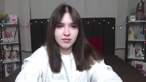 Snapshot of laurahlot chatting on 02/08/25, 06:22 LauraHlot online show from 02/08/25, 06:22