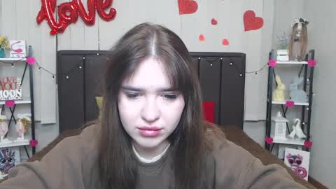 Snapshot of laurahlot chatting on 02/13/25, 06:48 LauraHlot online show from 02/13/25, 06:48
