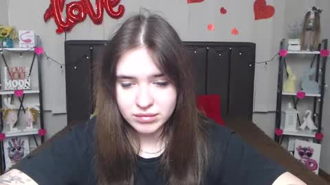Snapshot of laurahlot chatting on 02/17/25, 10:14 LauraHlot online show from 02/17/25, 10:14