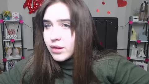 Snapshot of laurahlot chatting on 02/21/25, 01:00 LauraHlot online show from 02/21/25, 01:00