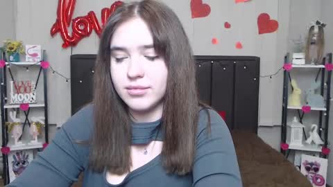 Snapshot of laurahlot chatting on 02/22/25, 09:26 LauraHlot online show from 02/22/25, 09:26