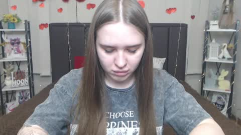 Snapshot of laurahlot chatting on 05/15/26, 06:59 LauraHlot online show from 05/15/26, 06:59