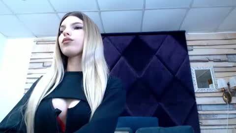laura online show from 06/19/26, 06:07