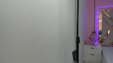 laura  online show from 02/17/26, 08:37