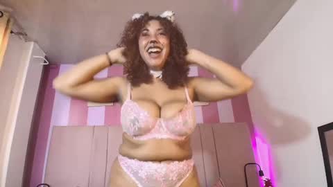 lauraltt online show from 10/27/25, 12:53