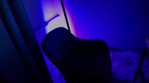 Leila Libertas online show from 02/18/26, 07:43