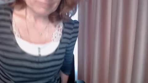 Lauraoven1 online show from 02/14/25, 08:31