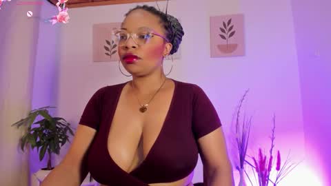 Snapshot of lauraricci_ chatting on 09/27/25, 11:26 Laurita Aries online show from 09/27/25, 11:26