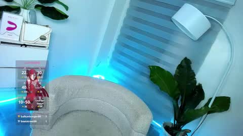 Snapshot of laurasinclair chatting on 02/10/25, 03:21 Your sweet Laura online show from 02/10/25, 03:21