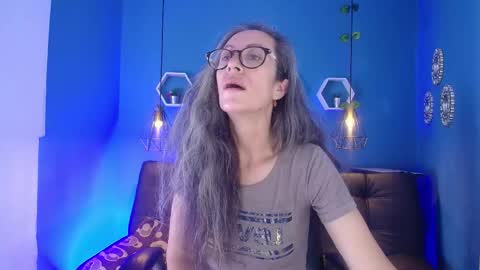 Snapshot of laurasofia45 chatting on 02/04/26, 03:34 Laura Sofia online show from 02/04/26, 03:34