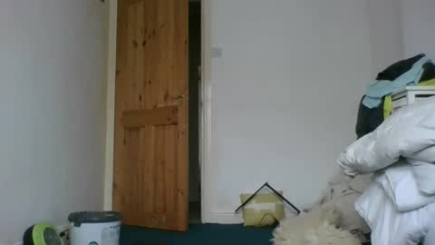 Snapshot of lauratedomm chatting on 03/09/26, 11:36 lauratedomm online show from 03/09/26, 11:36