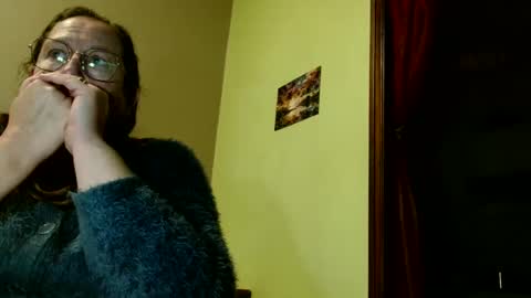 laureanne online show from 12/06/24, 08:40