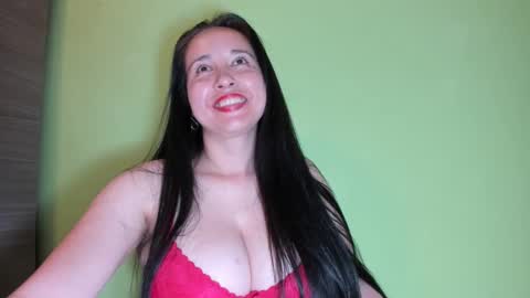 Snapshot of laureen777 chatting on 03/11/25, 11:26 laureen777 online show from 03/11/25, 11:26