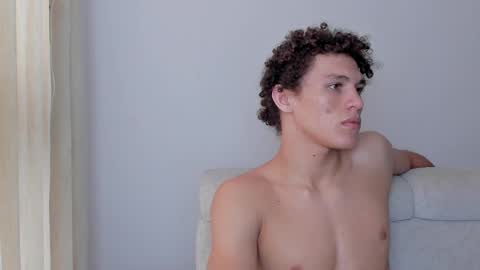 Laureent online show from 02/15/25, 02:22