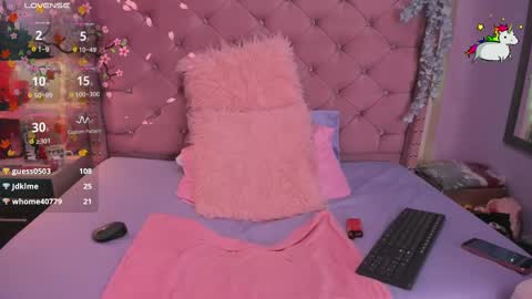 Lauren evans9 online show from 03/09/25, 07:45