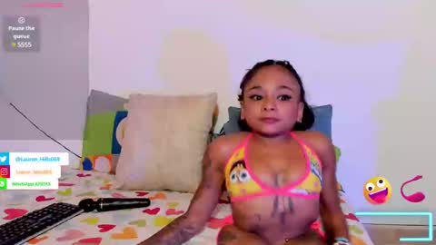 Lauren online show from 02/23/25, 12:41