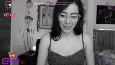 Snapshot of lauren_sweet7 chatting on 01/01/25, 09:49 Lauren online show from 01/01/25, 09:49
