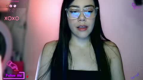 Snapshot of lauren_sweet7 chatting on 10/21/25, 12:11 Lauren online show from 10/21/25, 12:11