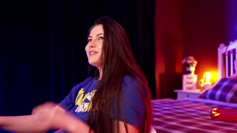 Snapshot of laurenbrite chatting on 02/22/25, 09:59 Lauren Brite online show from 02/22/25, 09:59