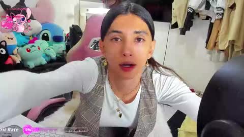 Snapshot of laurencesophiets chatting on 09/17/25, 07:04 SF online show from 09/17/25, 07:04