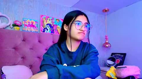 Laurene online show from 01/19/26, 03:32