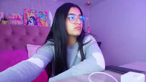 Laurene online show from 03/01/26, 03:52