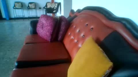 laurenhot94 online show from 10/20/25, 05:57